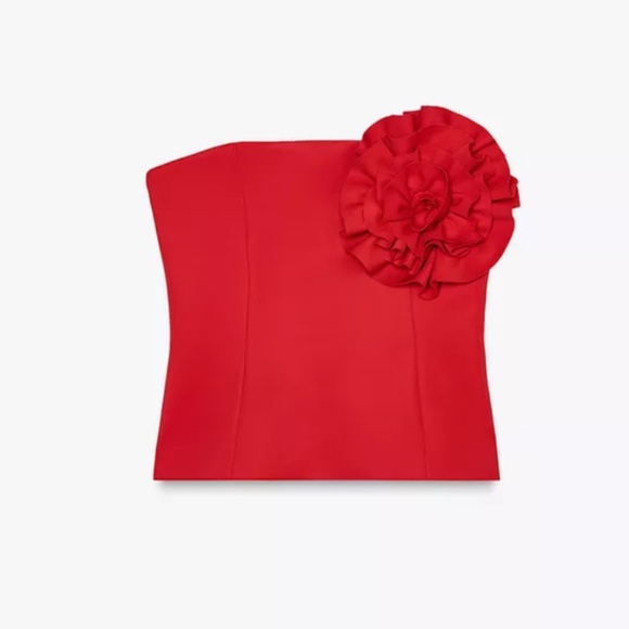 Super fun, Strapless top, 3D floral detail - Picture 7 of 7